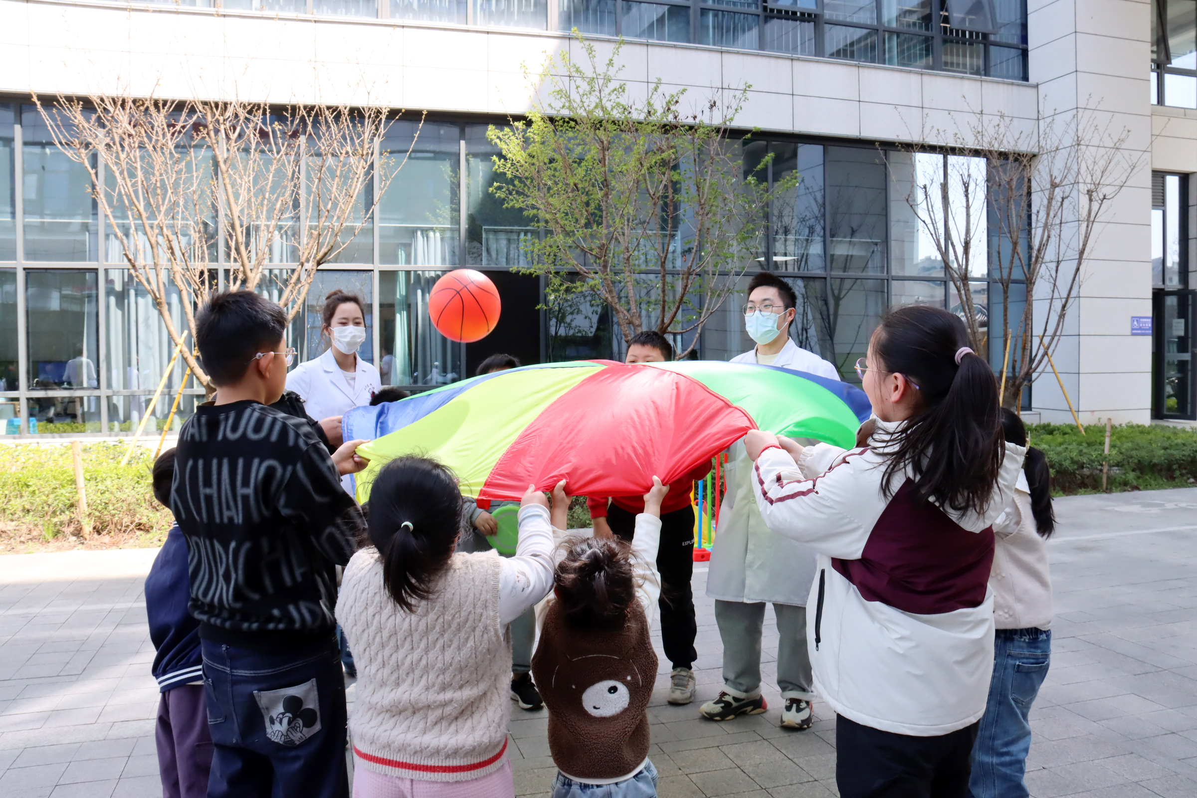 南浔区中医院儿童体重管理门诊获健康报、中国中医药报等国家媒体报道！..